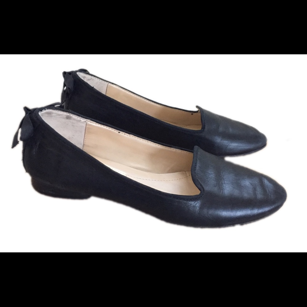 Marc Fisher black leather loafers with bow detail